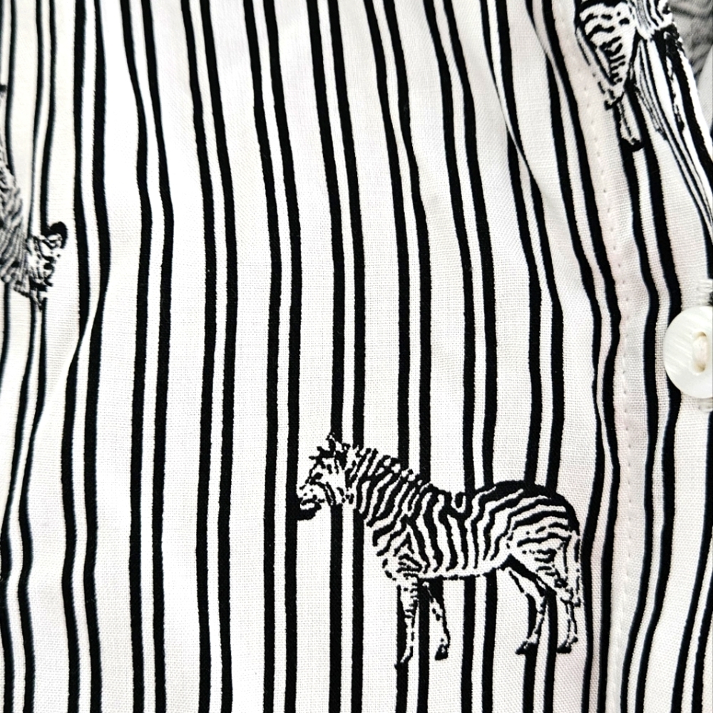 Zebra Blouse - Picture 6 of 6